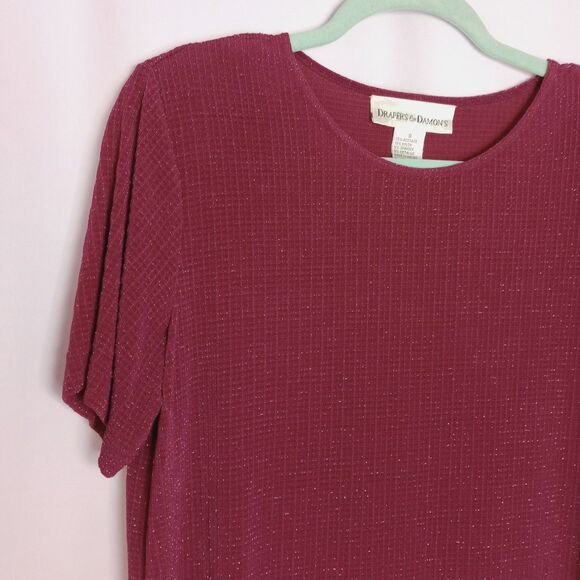 ⭐ Draper's & Damon's Metallic Stretch Knit Top Blouse Short Sleeve Red NWT Small - Picture 3 of 6